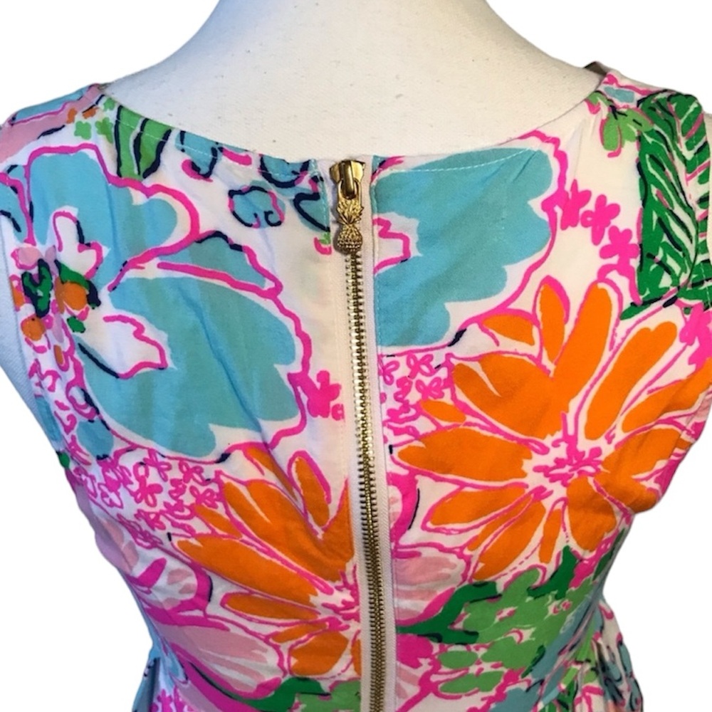 Lilly Pulitzer Nosey Posey Empire Waist Peplum Top Size Small Like New Condition - Picture 5 of 7